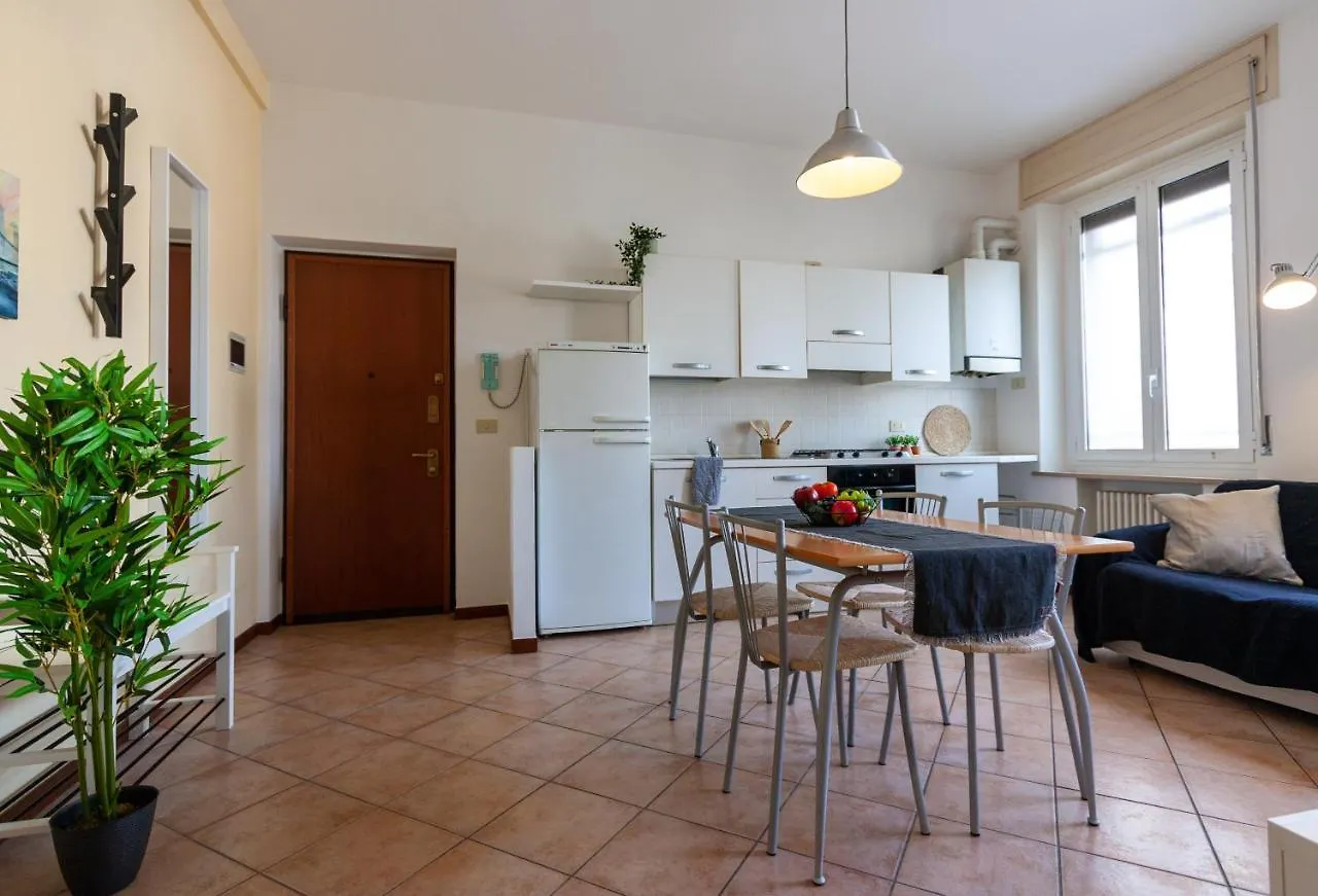 Shakira Apartments Parma Italia